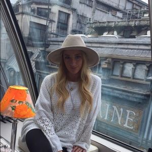 Meet your Posher, Bernadette